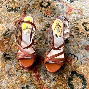 Michael Kors platform sandals. New.
